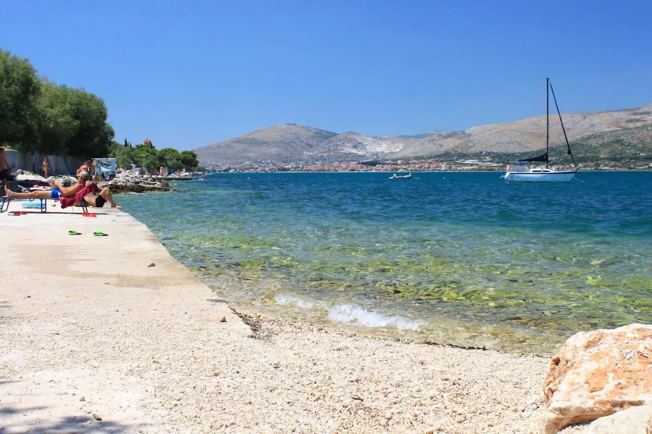Apartments By The Sea Arbanija, Ciovo - 18624 Trogir Croatia