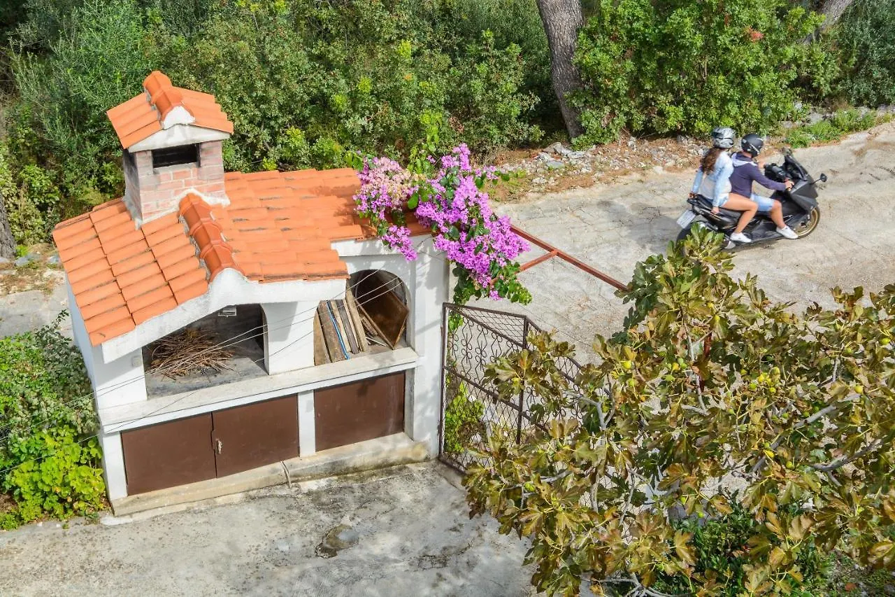Apartments By The Sea Arbanija, Ciovo - 18624 Trogir